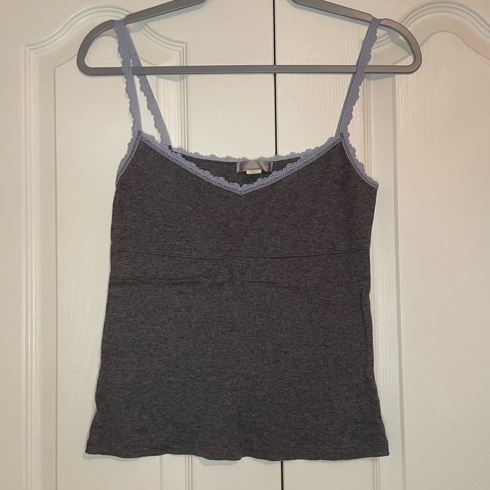 ⭐️ 5/$25 Victoria’s Secret lace strap tank sleep cami